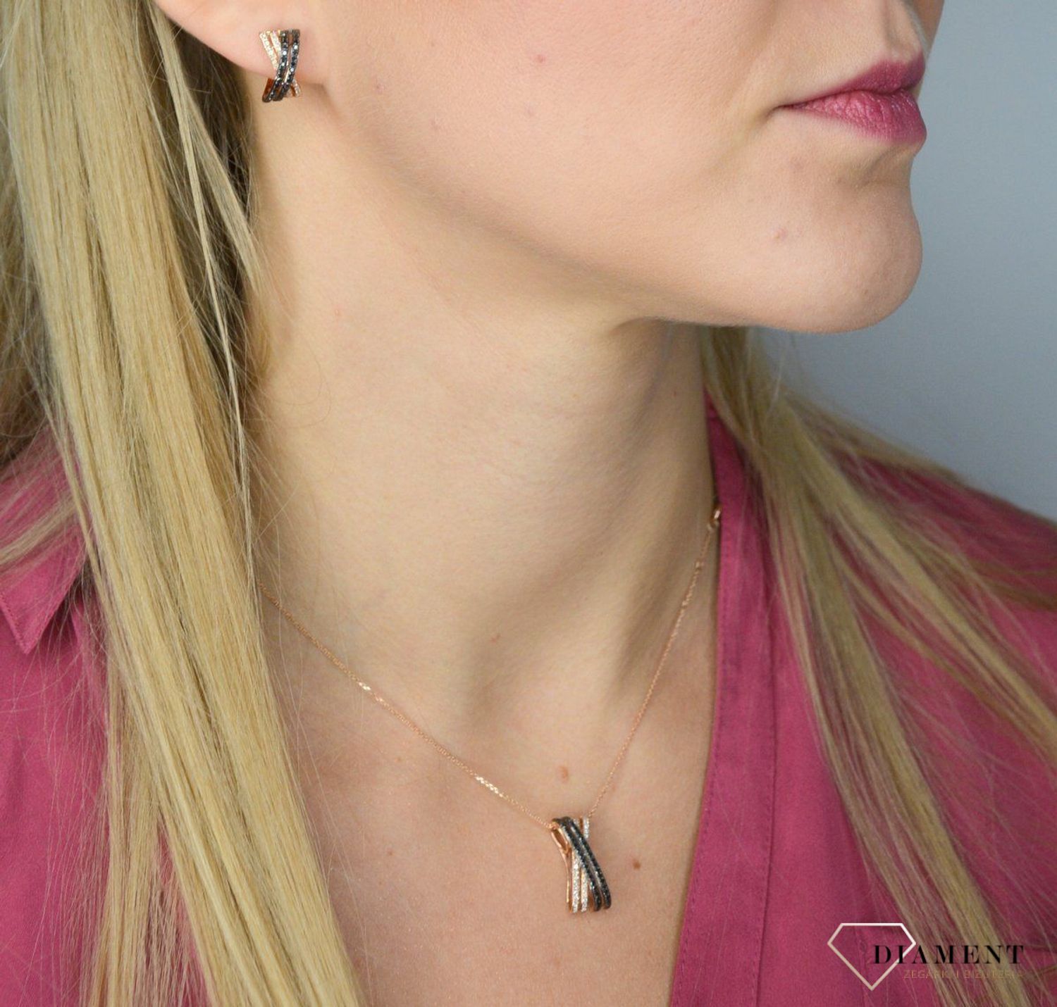 Złote kolczyki DIAMENT różowe złoto, białe i czarne diamenty 0660027070 HSI..jpg